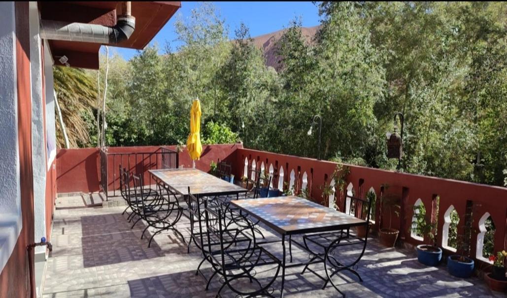 Auberge De La Riviere Du Dades Boumalne Buitenkant foto