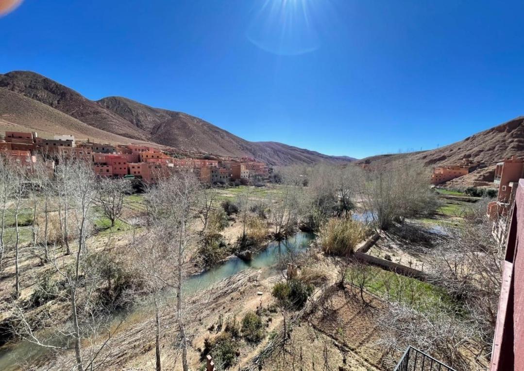 Auberge De La Riviere Du Dades Boumalne Buitenkant foto