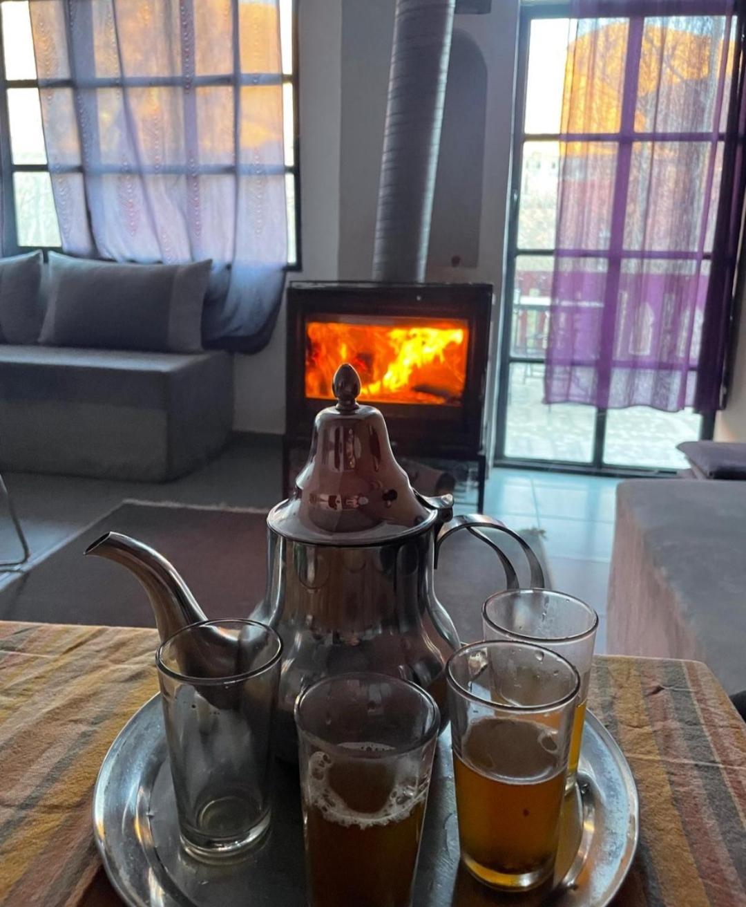 Auberge De La Riviere Du Dades Boumalne Buitenkant foto